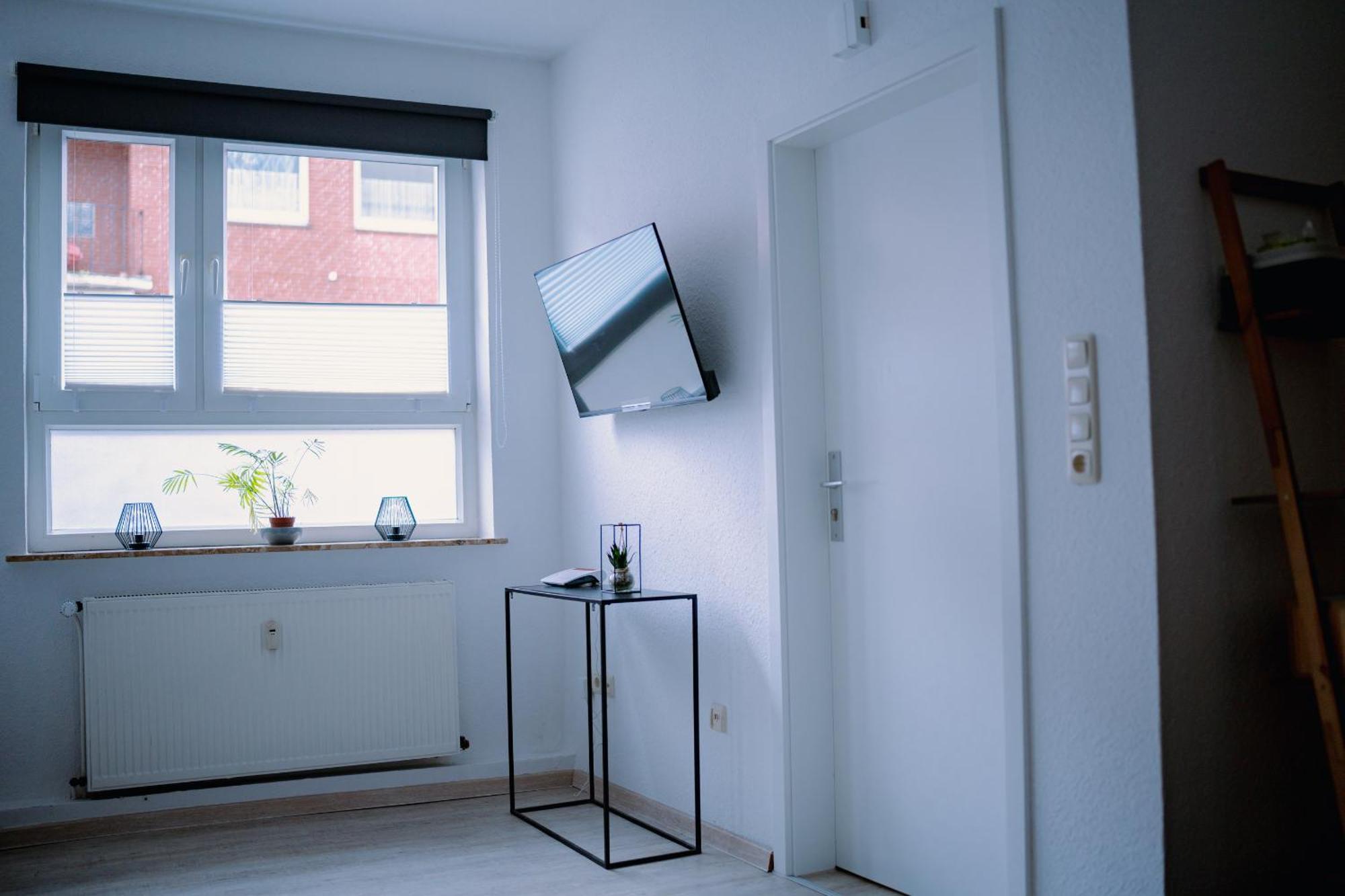 Schoenes Apartment In Der Altstadt , Kostenlose Parkplaetze In Der Naehe Emden Eksteriør billede
