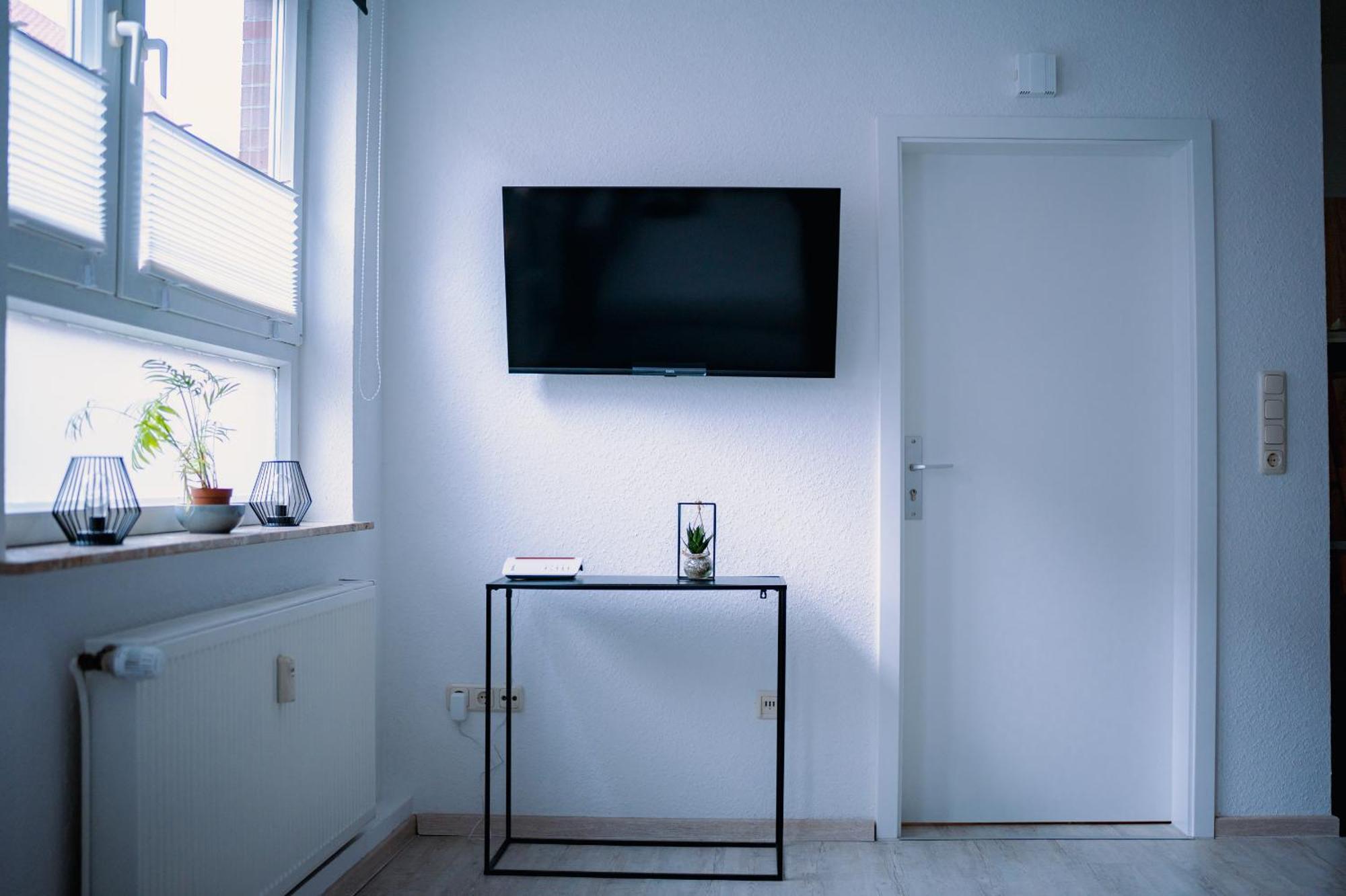 Schoenes Apartment In Der Altstadt , Kostenlose Parkplaetze In Der Naehe Emden Eksteriør billede
