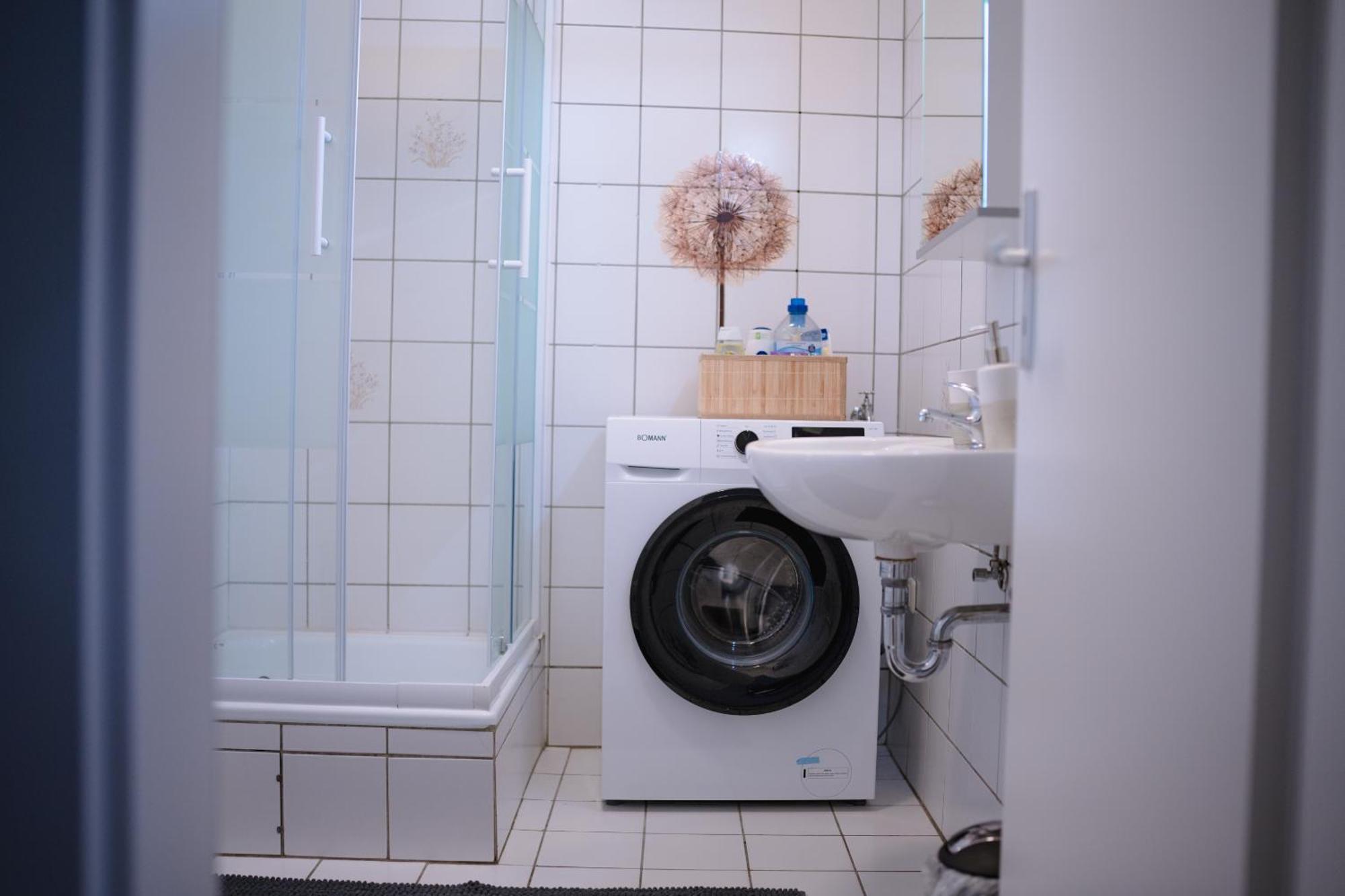 Schoenes Apartment In Der Altstadt , Kostenlose Parkplaetze In Der Naehe Emden Eksteriør billede